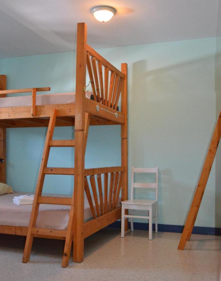 Auberge De Douglastown Gaspe Ngoại thất bức ảnh